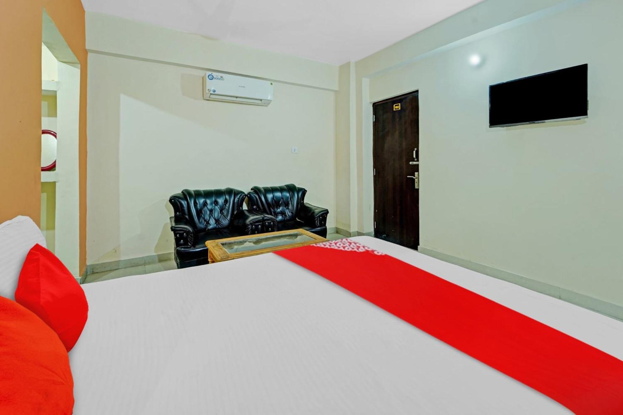 Hotel O Grand Paradise Inn & Banquet Hall ปัฏนา ภายนอก รูปภาพ
