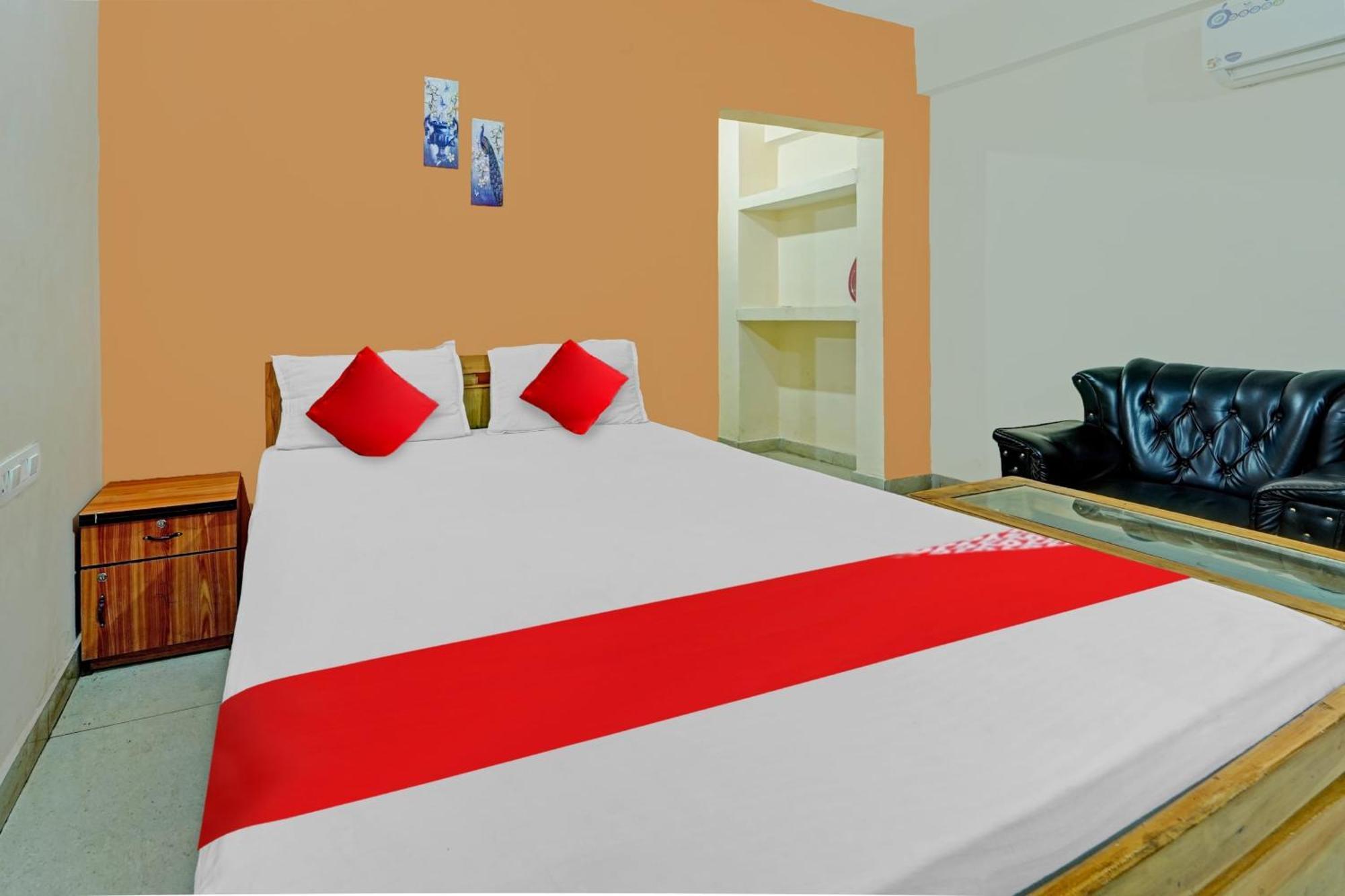 Hotel O Grand Paradise Inn & Banquet Hall ปัฏนา ภายนอก รูปภาพ